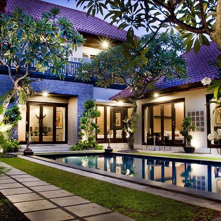 สินธุ เมอร์ธา สวีท Hotel ซานูร์ ภายนอก รูปภาพ